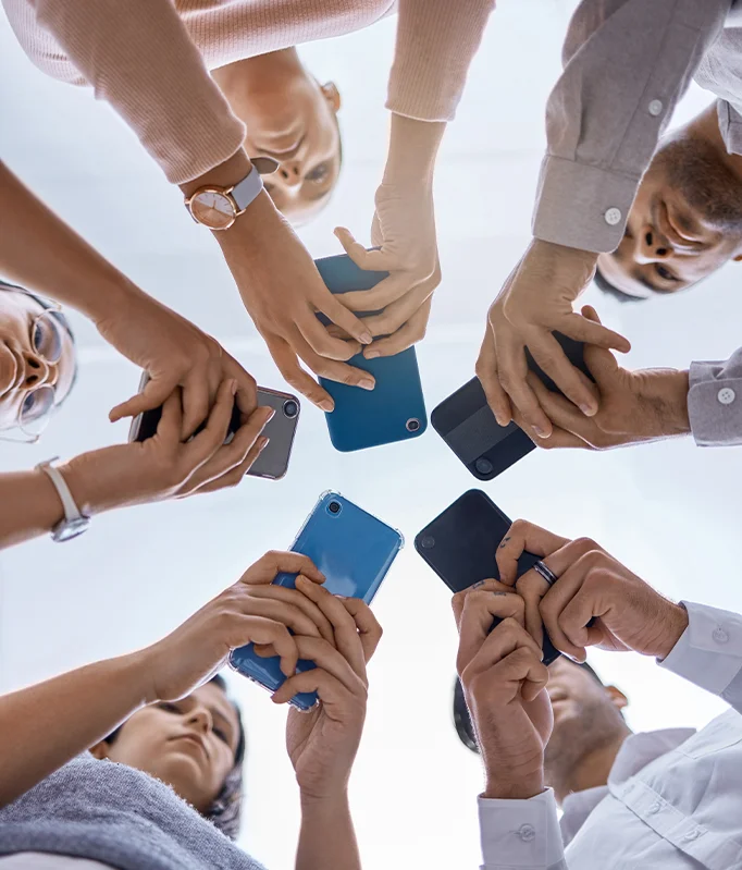 People using social media - Social Media Marketing - Smart Cow Marketing Web Design Croydon
